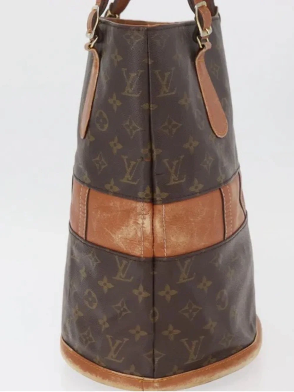 Authentic Louis Vuitton 1970s vintage bucket GM monogram bag